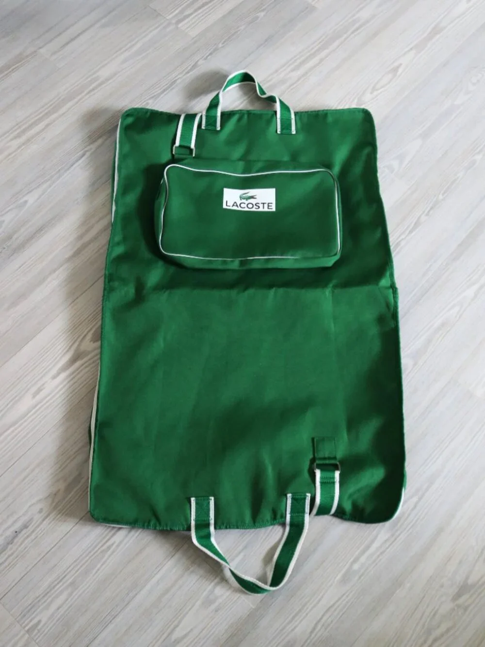 LACOSTE Green Garment Bag Zip & Carry Weekender Bag 34